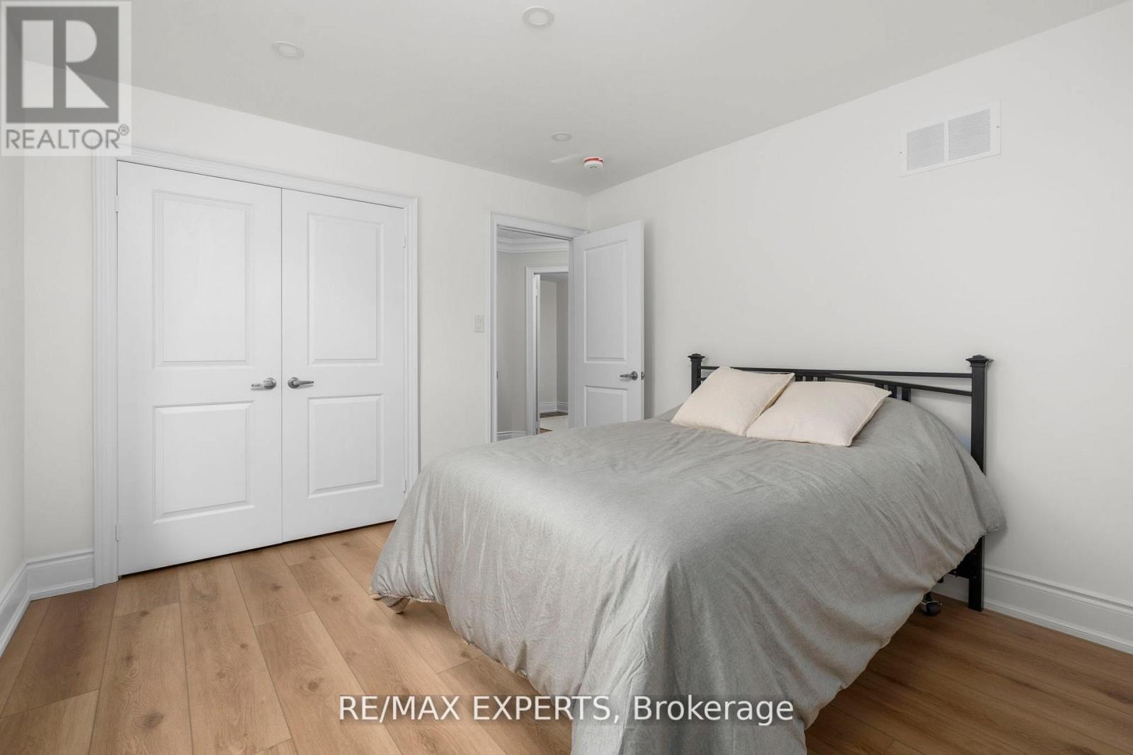 1430 Farrow Crescent, Innisfil, Ontario  L9S 0L6 - Photo 29 - N12593992