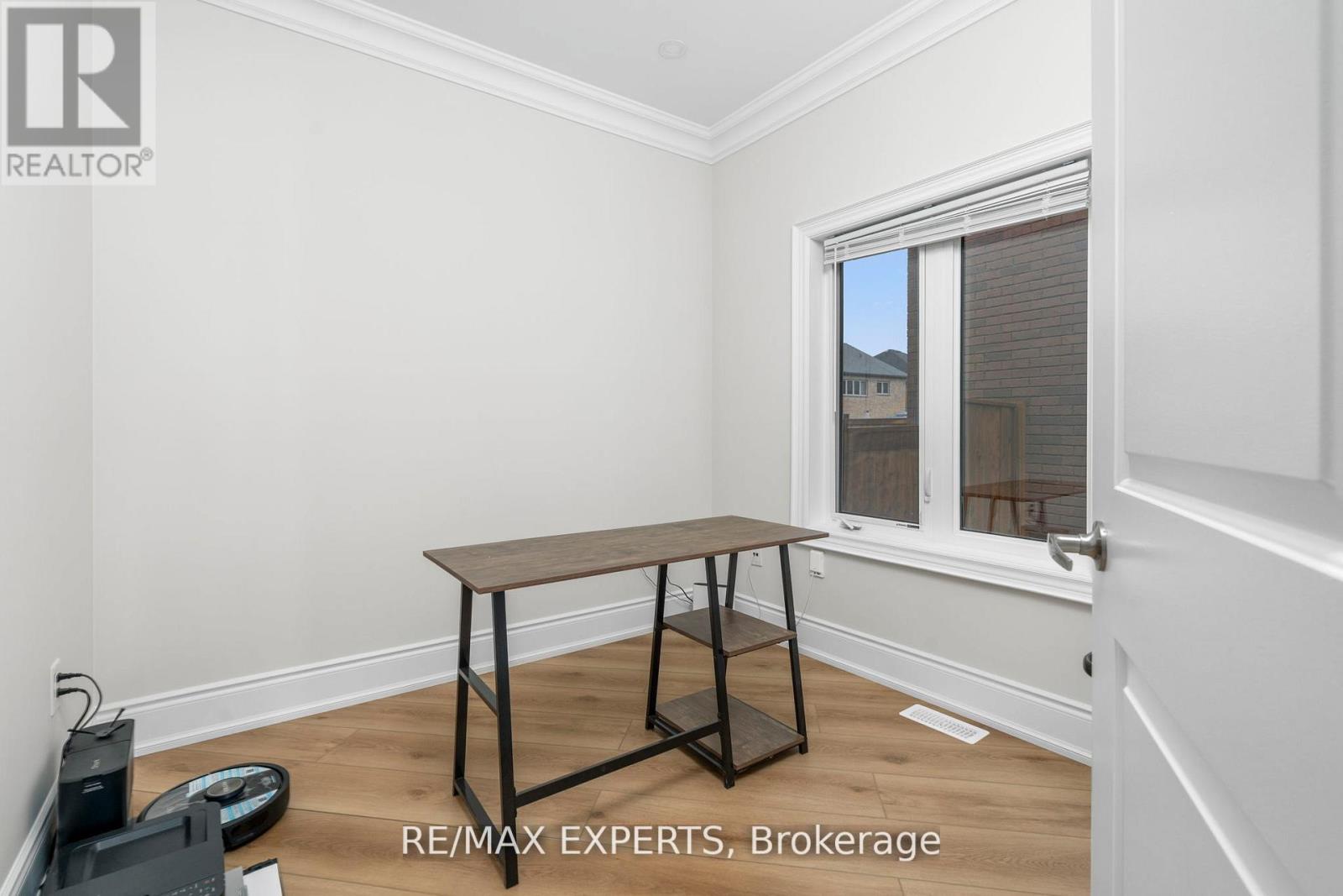 1430 Farrow Crescent, Innisfil, Ontario  L9S 0L6 - Photo 7 - N12593992