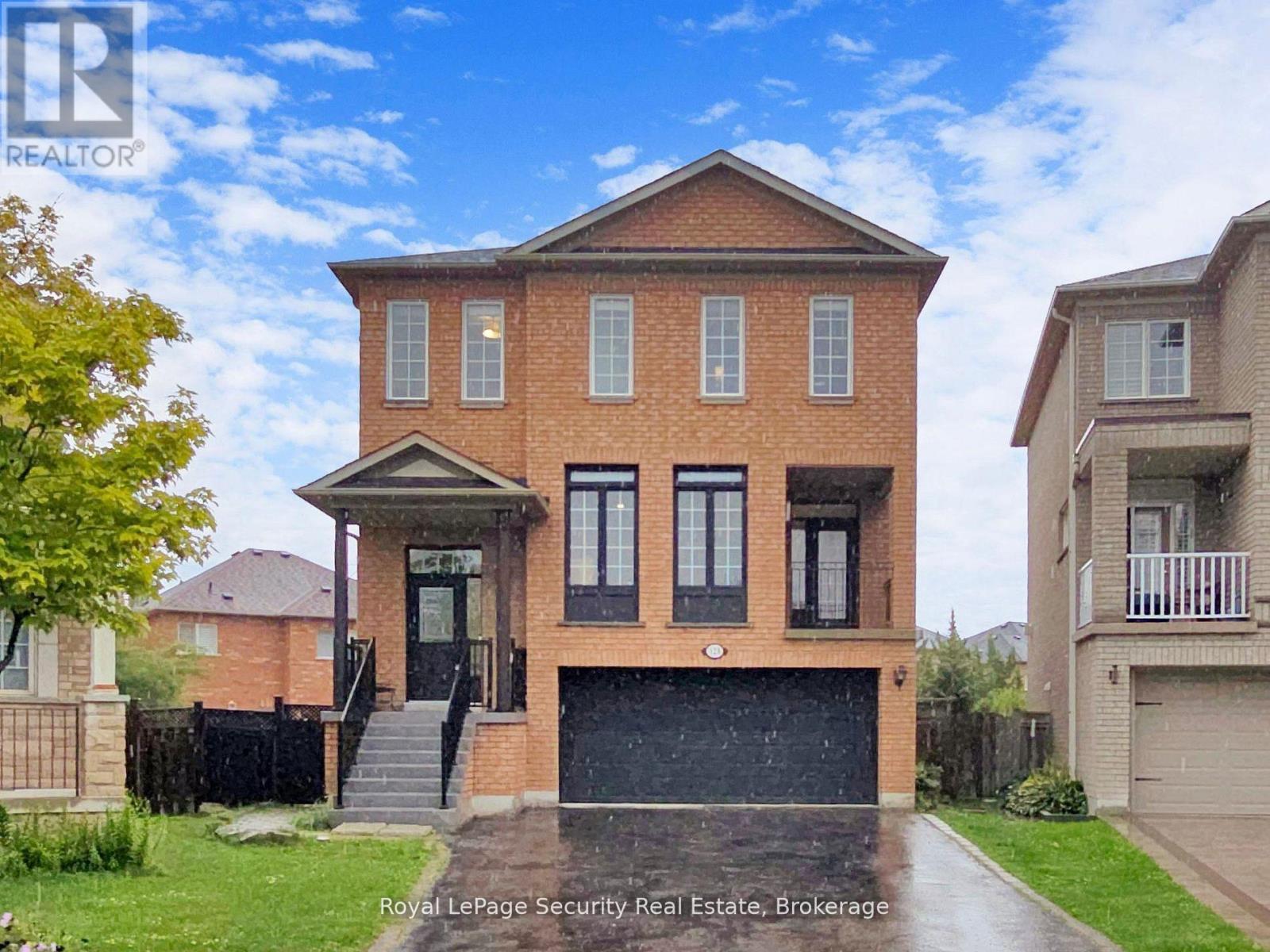 128 DAISEYFIELD CRESCENT, Vaughan, Ontario