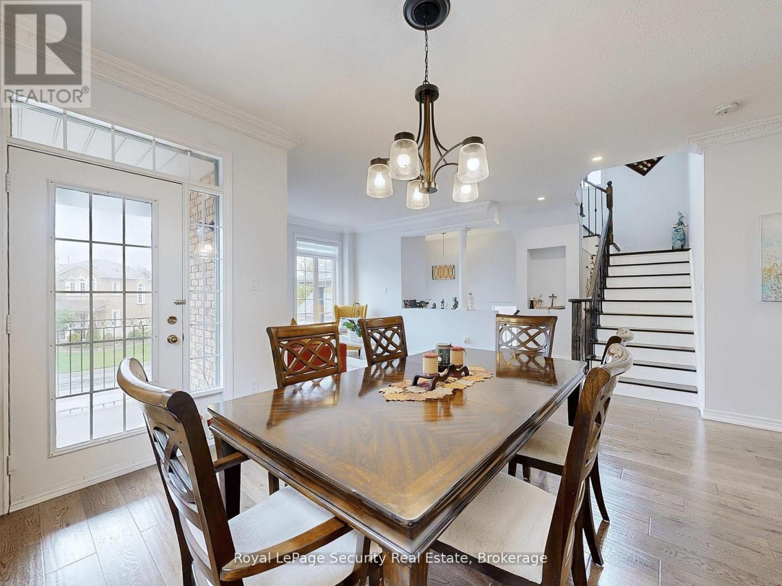 128 Daiseyfield Crescent, Vaughan, Ontario  L4H 2T7 - Photo 10 - N12594026