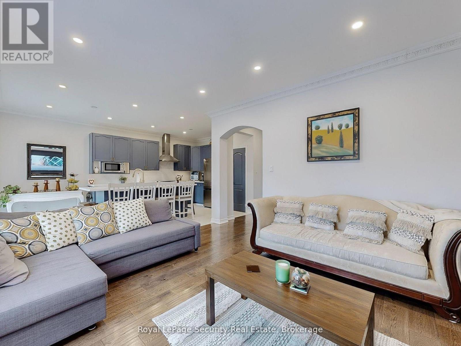 128 Daiseyfield Crescent, Vaughan, Ontario  L4H 2T7 - Photo 13 - N12594026