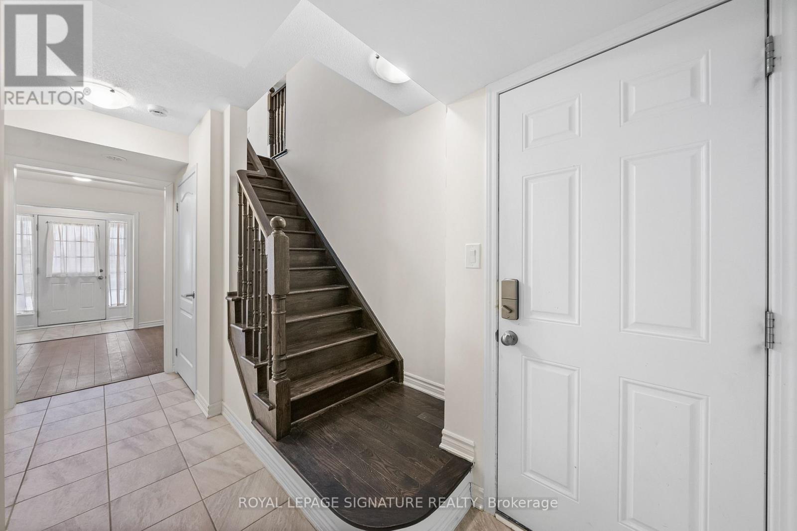 101 Mcalister Avenue, Richmond Hill, Ontario L4S 0L2 - Photo 8 - N12594048