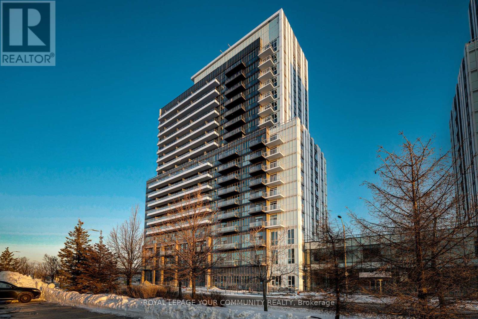 1801 - 38 HONEYCRISP CRESCENT, Vaughan, Ontario