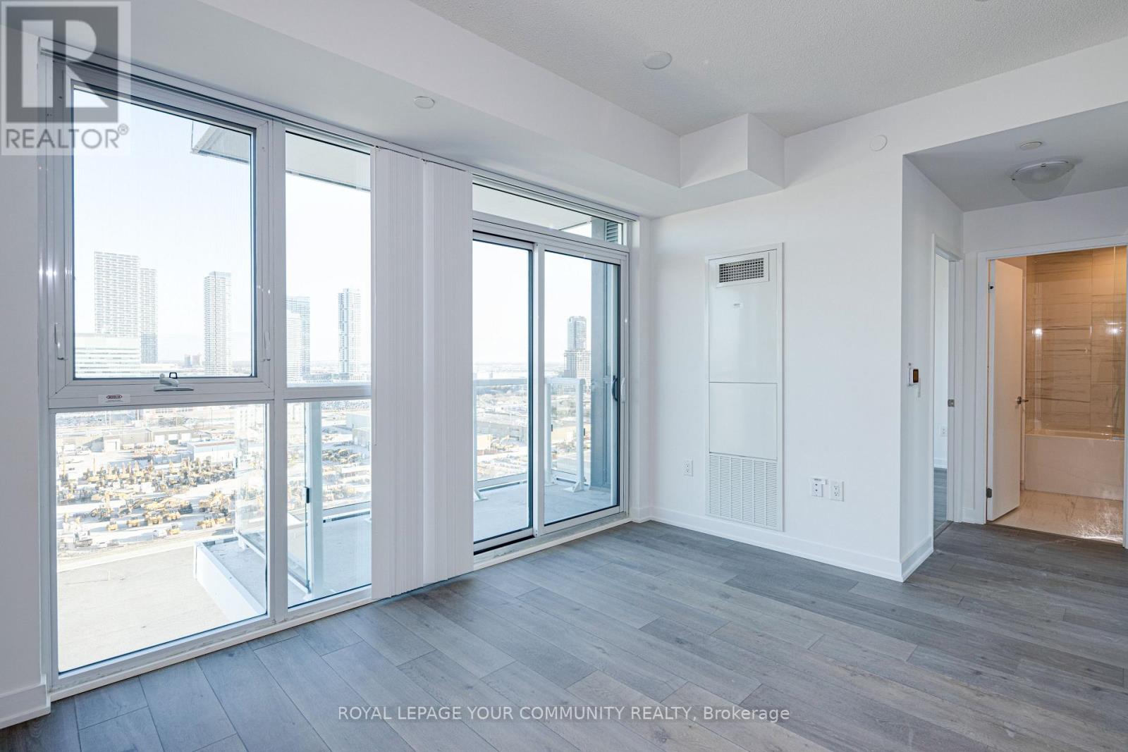 1801 - 38 Honeycrisp Crescent, Vaughan, Ontario  L4K 0M8 - Photo 12 - N12594056