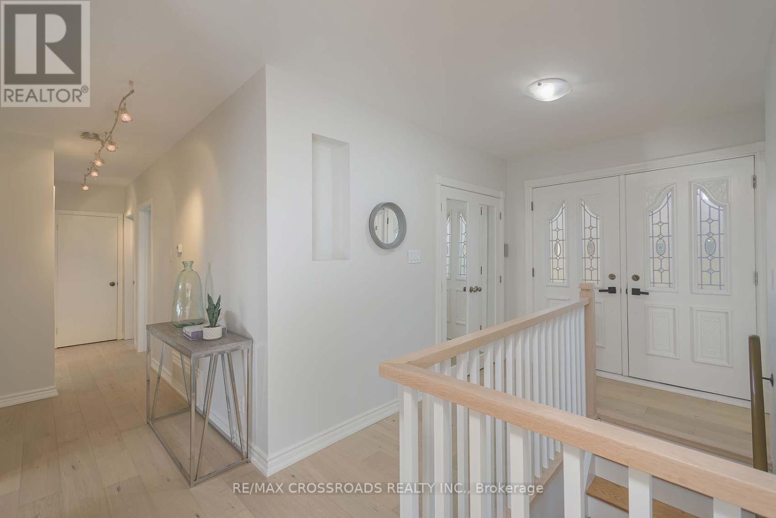 45 Delair Crescent, Markham, Ontario L3T 2M3 - Photo 3 - N12594072