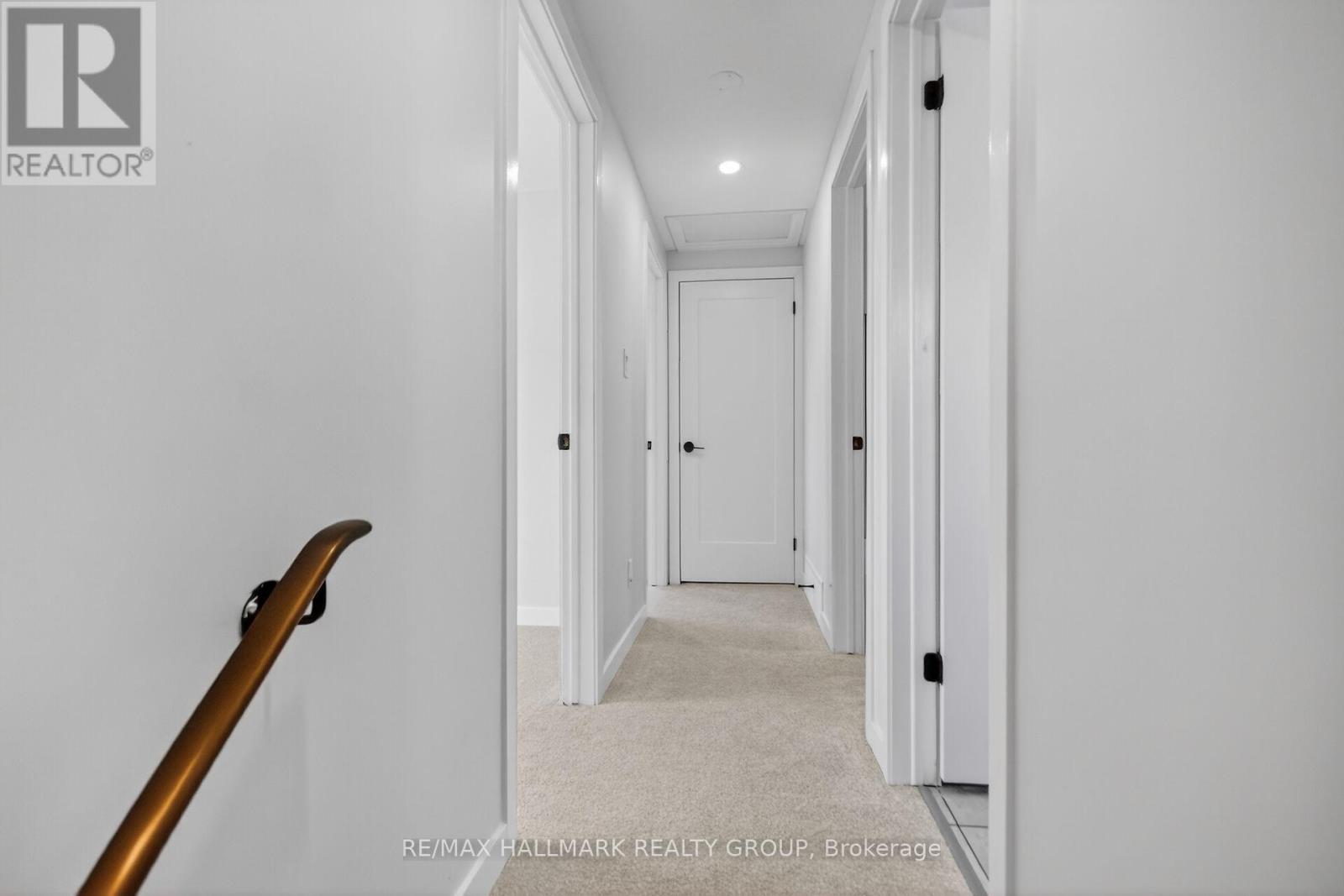 15 Scharf Lane, Ottawa, Ontario K2L 2K3 - Photo 24 - X12593996