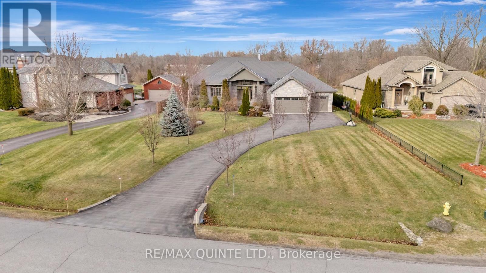 54 Settlers Landing Drive, Quinte West, Ontario  K8R 0A9 - Photo 2 - X12594134