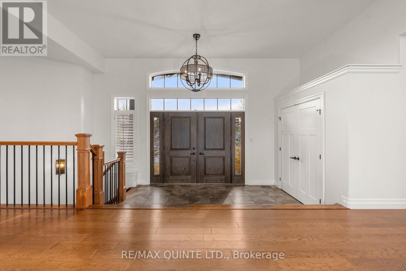 54 Settlers Landing Drive, Quinte West, Ontario  K8R 0A9 - Photo 8 - X12594134