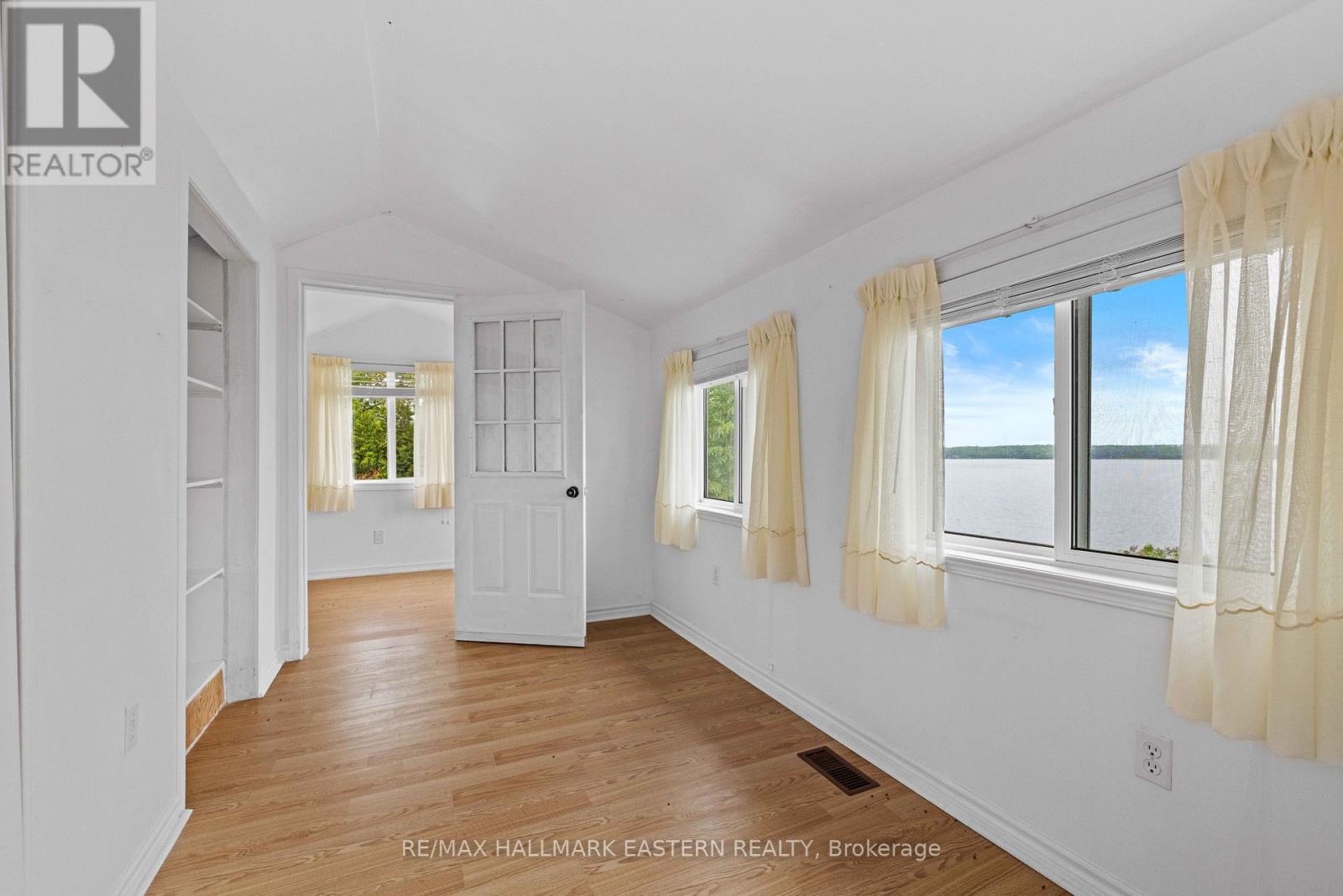 2452 Upper Chemung Drive, Selwyn, Ontario K0L 2H0 - Photo 36 - X12594270