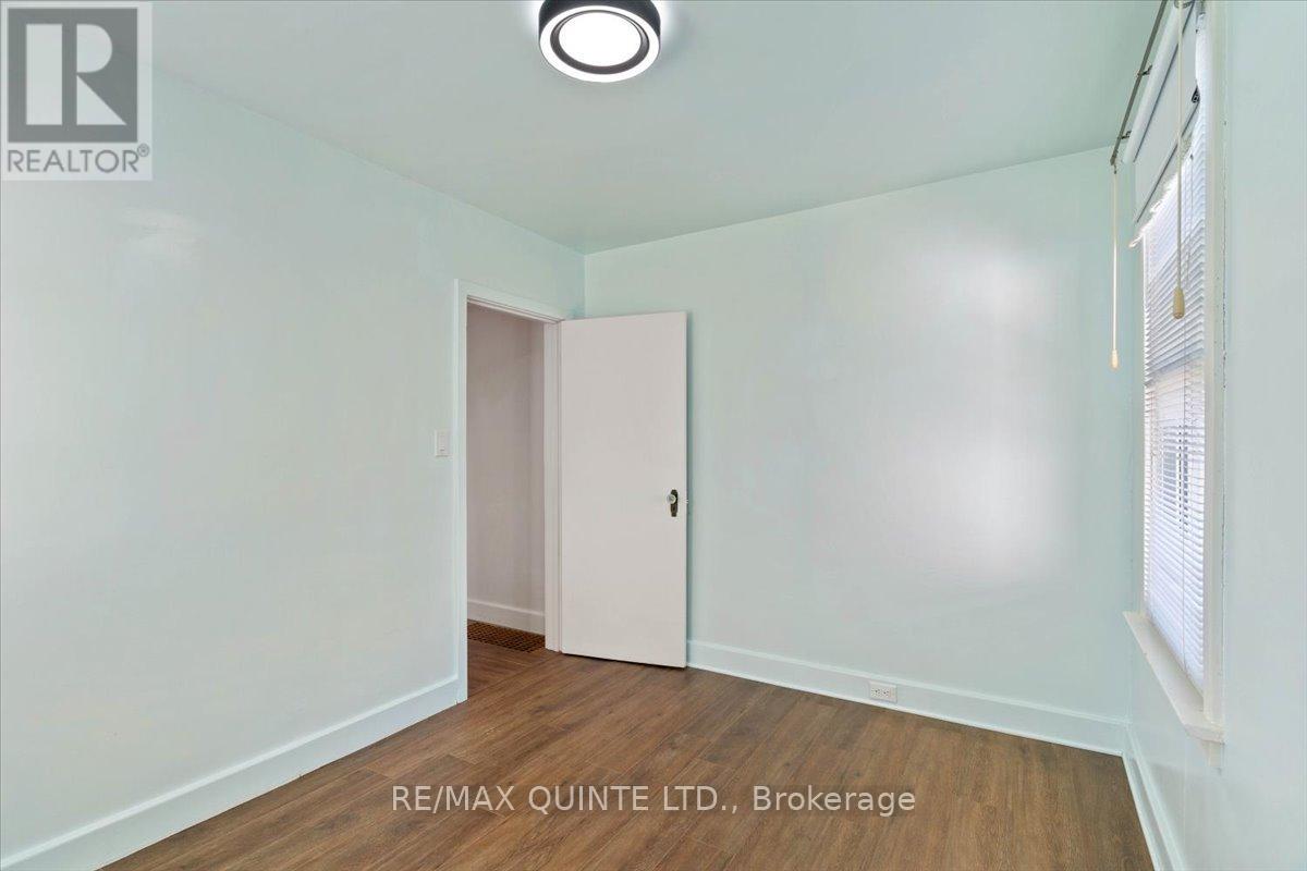 22 Holmes Road, Belleville, Ontario  K8P 4G6 - Photo 17 - X12594274