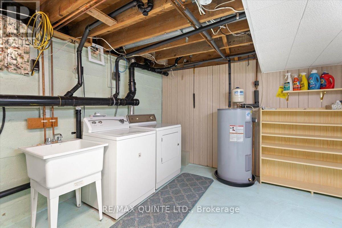 22 Holmes Road, Belleville, Ontario  K8P 4G6 - Photo 25 - X12594274