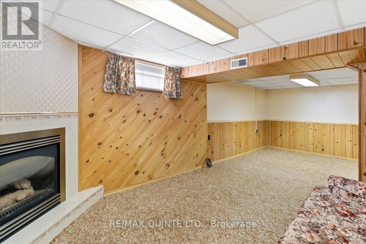 22 Holmes Road, Belleville, Ontario  K8P 4G6 - Photo 28 - X12594274