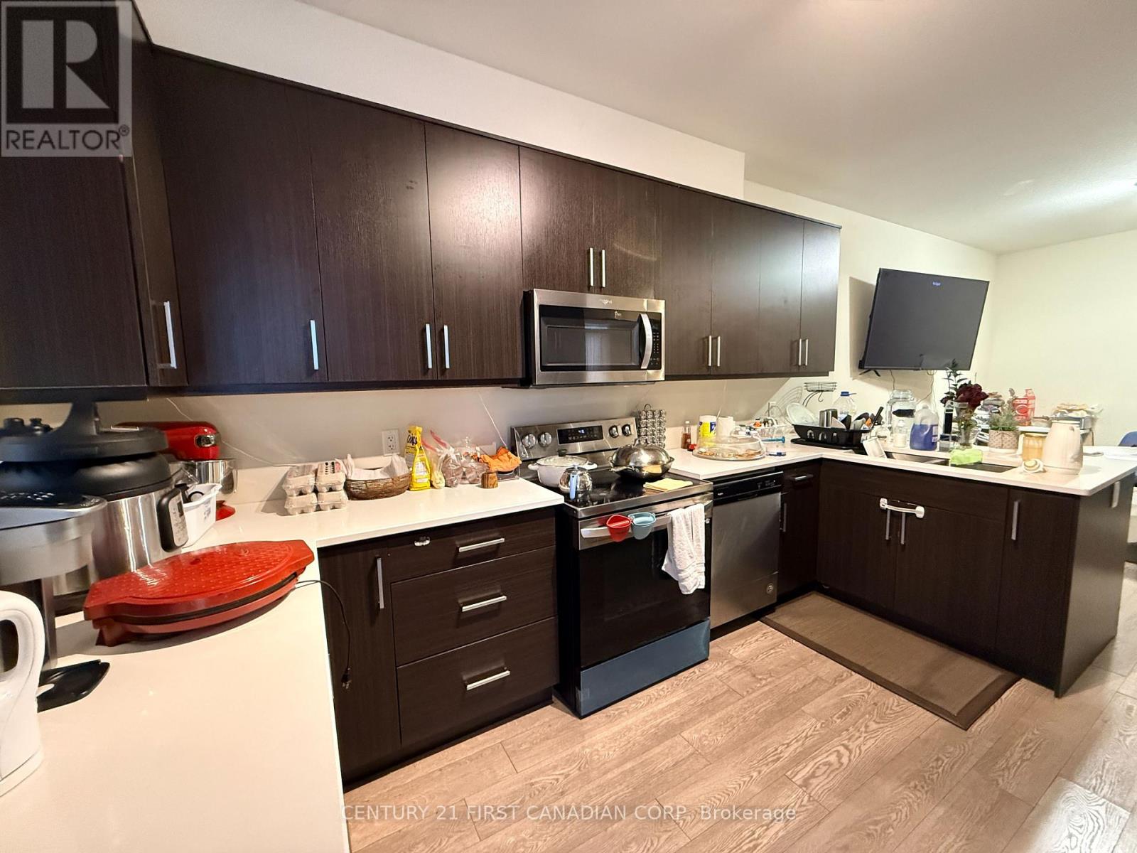 941 - 941 Battery Park, London North, Ontario N6H 0J7 - Photo 13 - X12594176