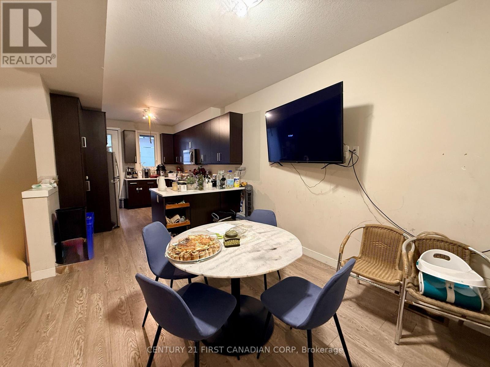 941 - 941 Battery Park, London North, Ontario N6H 0J7 - Photo 14 - X12594176