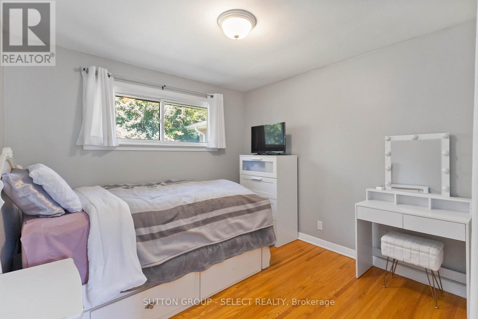 1803 Whitehall Drive, London East, Ontario N5W 1Z2 - Photo 26 - X12594314