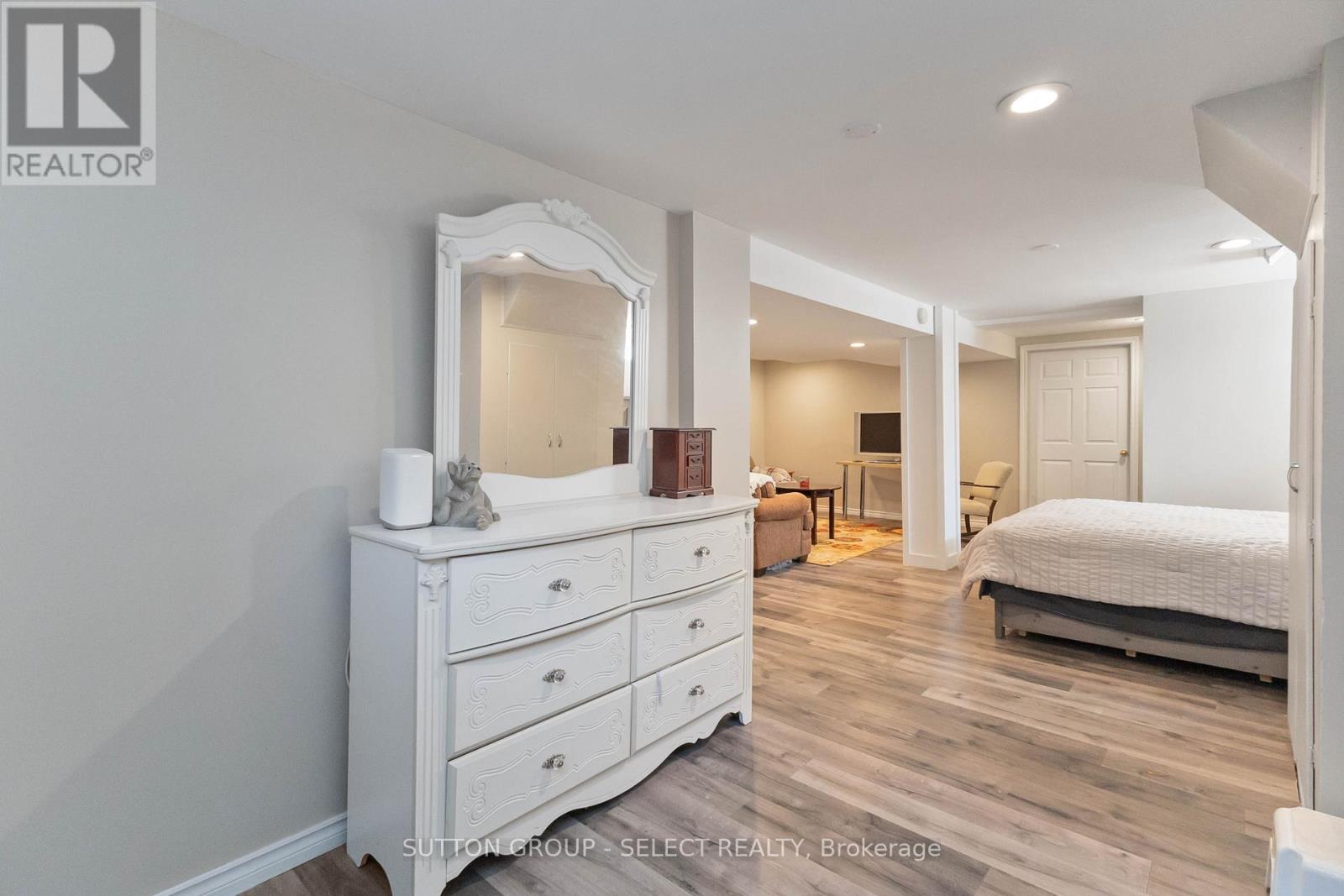 1803 Whitehall Drive, London East, Ontario N5W 1Z2 - Photo 31 - X12594314