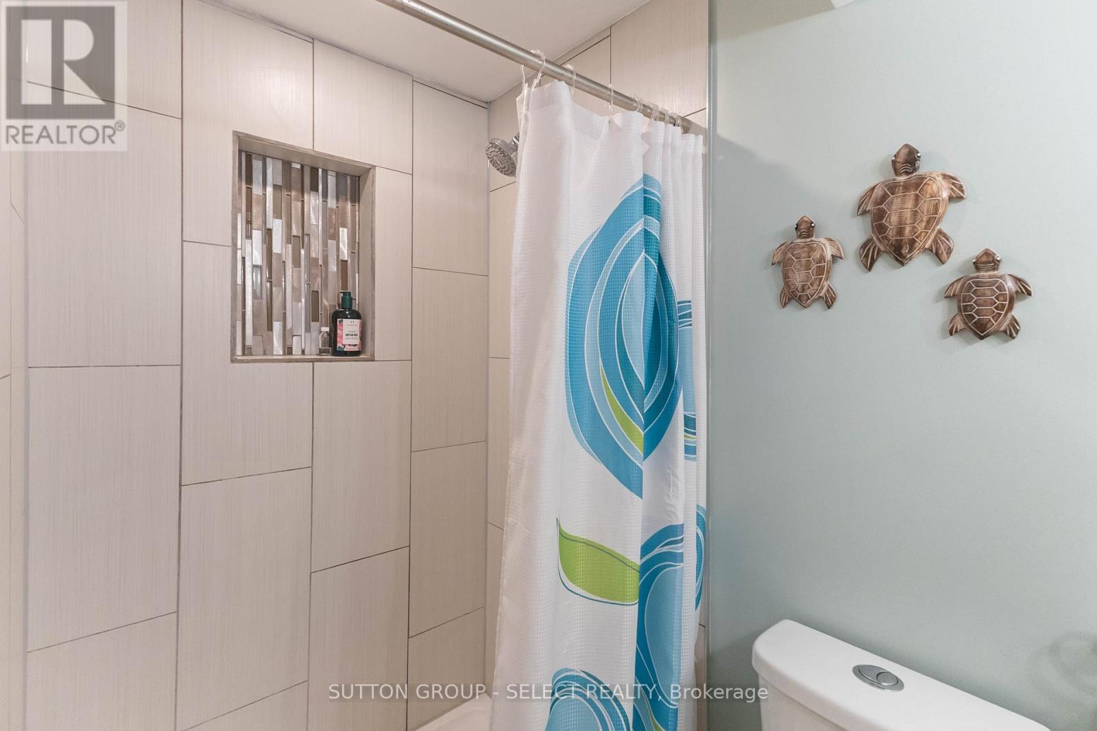 1803 Whitehall Drive, London East, Ontario N5W 1Z2 - Photo 39 - X12594314