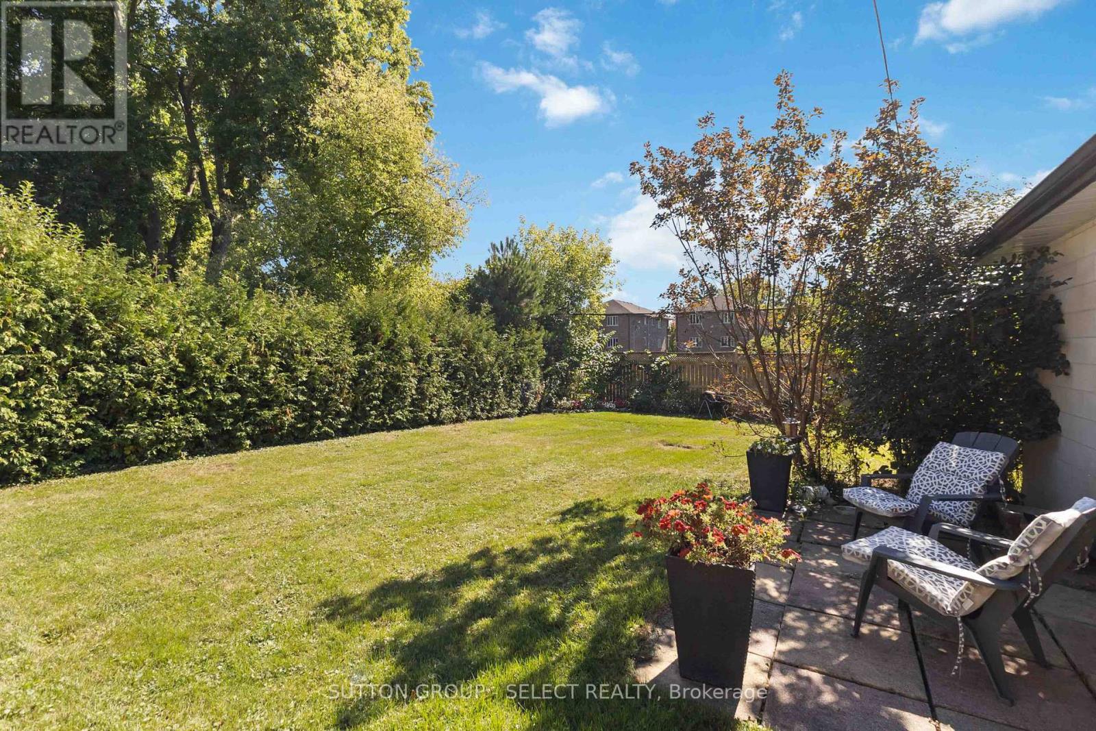 1803 Whitehall Drive, London East, Ontario N5W 1Z2 - Photo 43 - X12594314