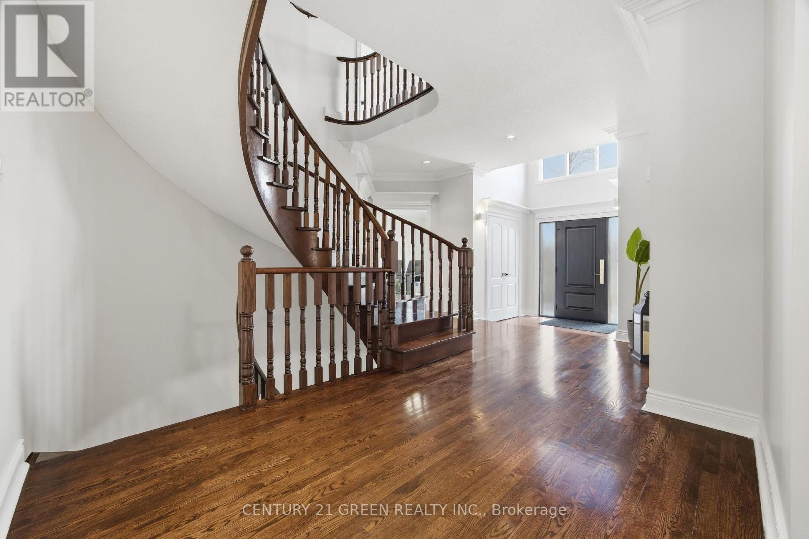 6311 Mulberry Crescent, Mississauga, Ontario  L5V 1B7 - Photo 11 - W12581478