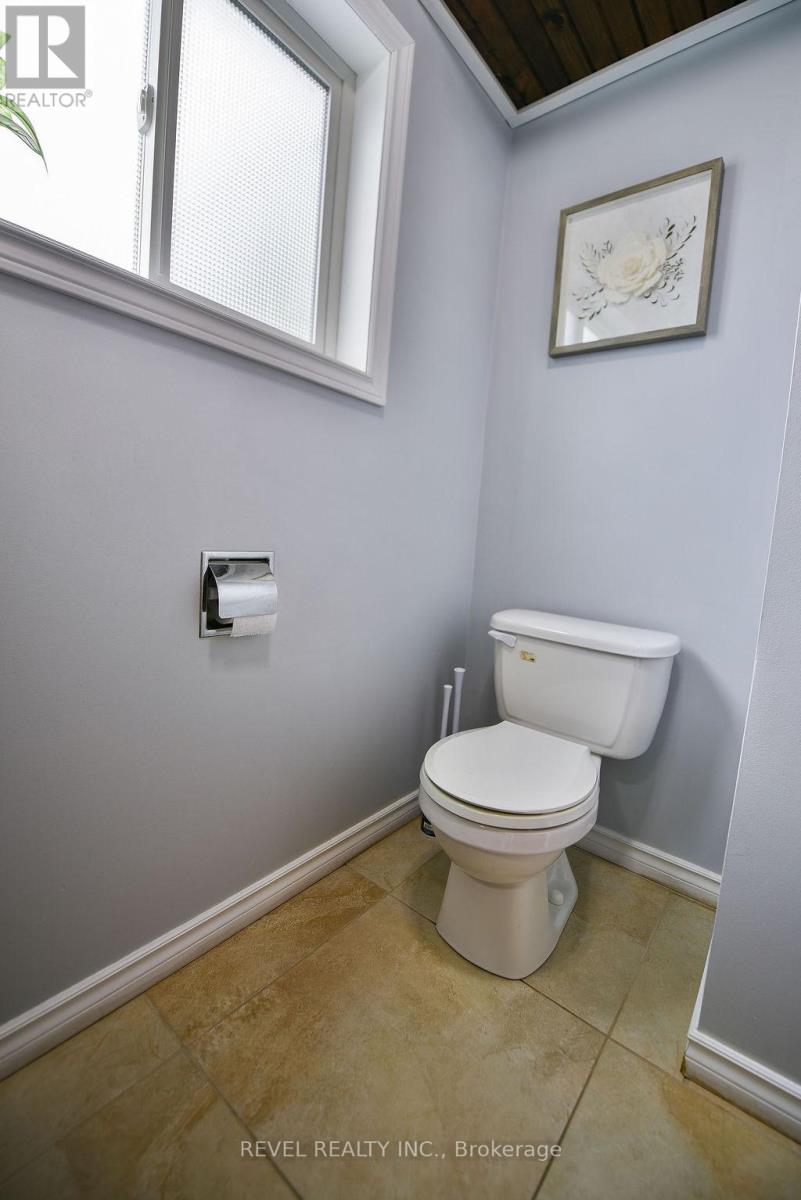 20 First Avenue, Timmins (Ts - Se), Ontario  P4N 1G5 - Photo 22 - T12594286