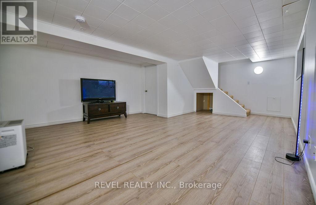 20 First Avenue, Timmins (Ts - Se), Ontario  P4N 1G5 - Photo 35 - T12594286