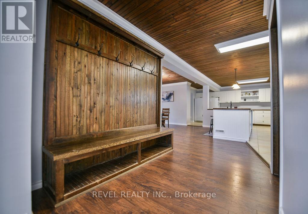 20 First Avenue, Timmins (Ts - Se), Ontario  P4N 1G5 - Photo 7 - T12594286