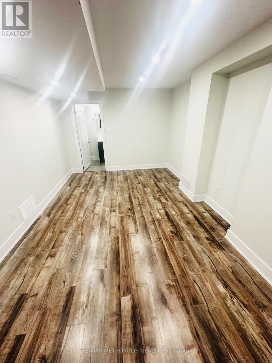 15 Dalecrest Road, Brampton (Credit Valley), Ontario  L6X 5N3 - Photo 20 - W12593954