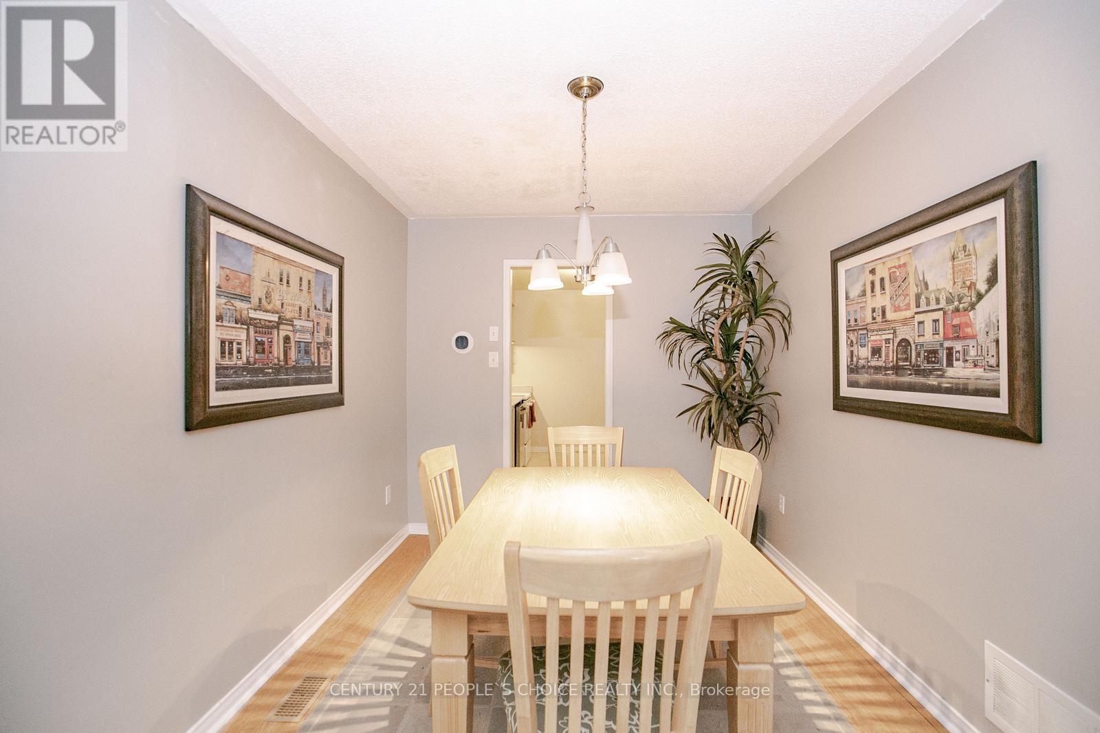 17 Caruso Drive, Brampton (Fletcher's West), Ontario  L6Y 5B1 - Photo 14 - W12593960