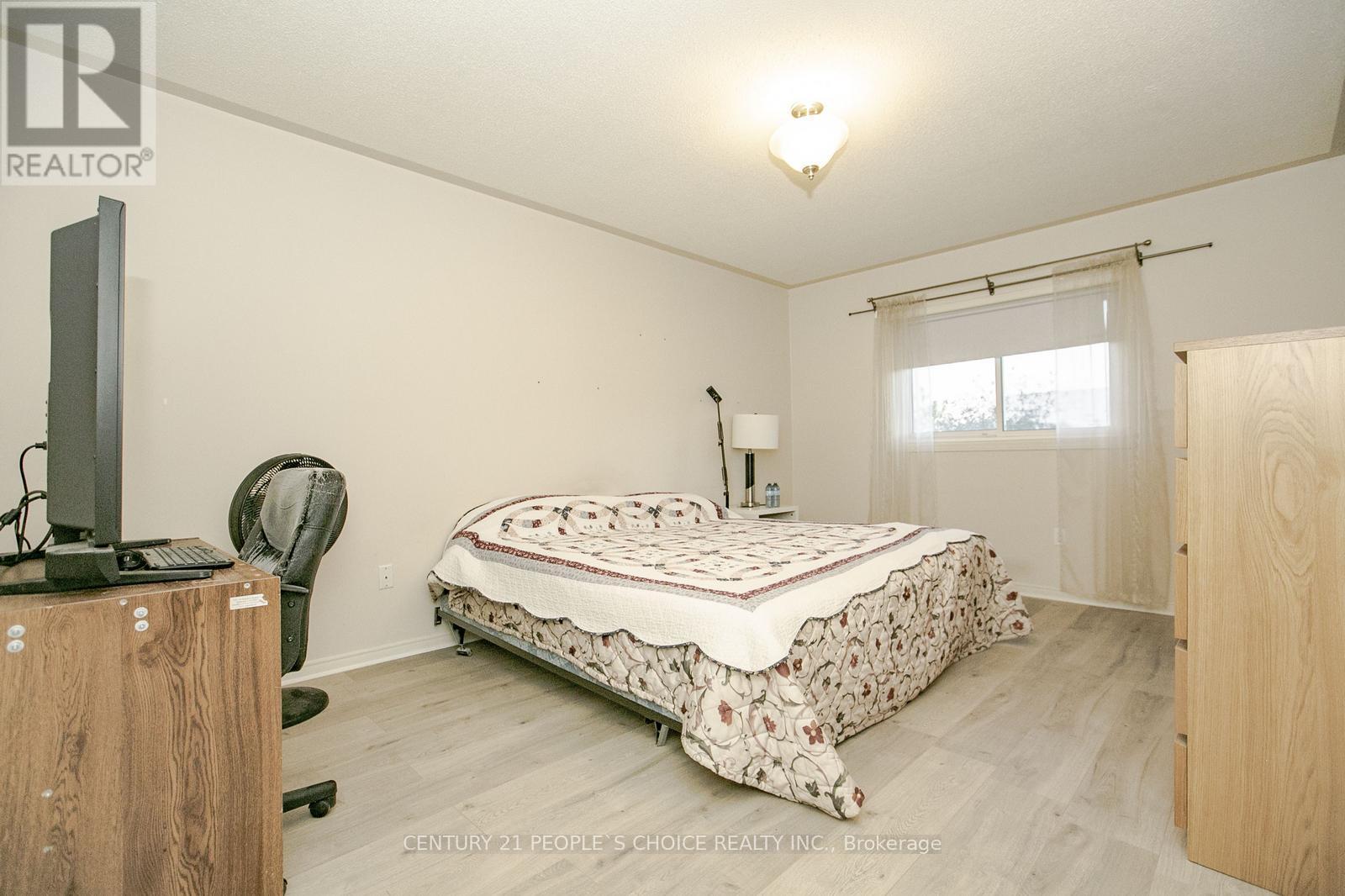 17 Caruso Drive, Brampton (Fletcher's West), Ontario  L6Y 5B1 - Photo 25 - W12593960