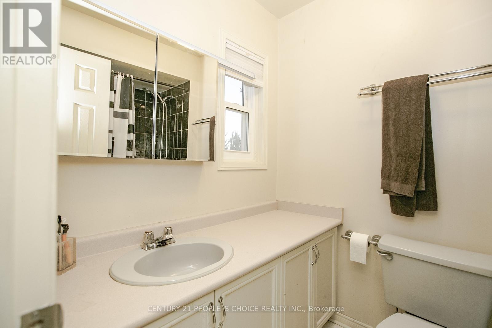 17 Caruso Drive, Brampton (Fletcher's West), Ontario  L6Y 5B1 - Photo 29 - W12593960