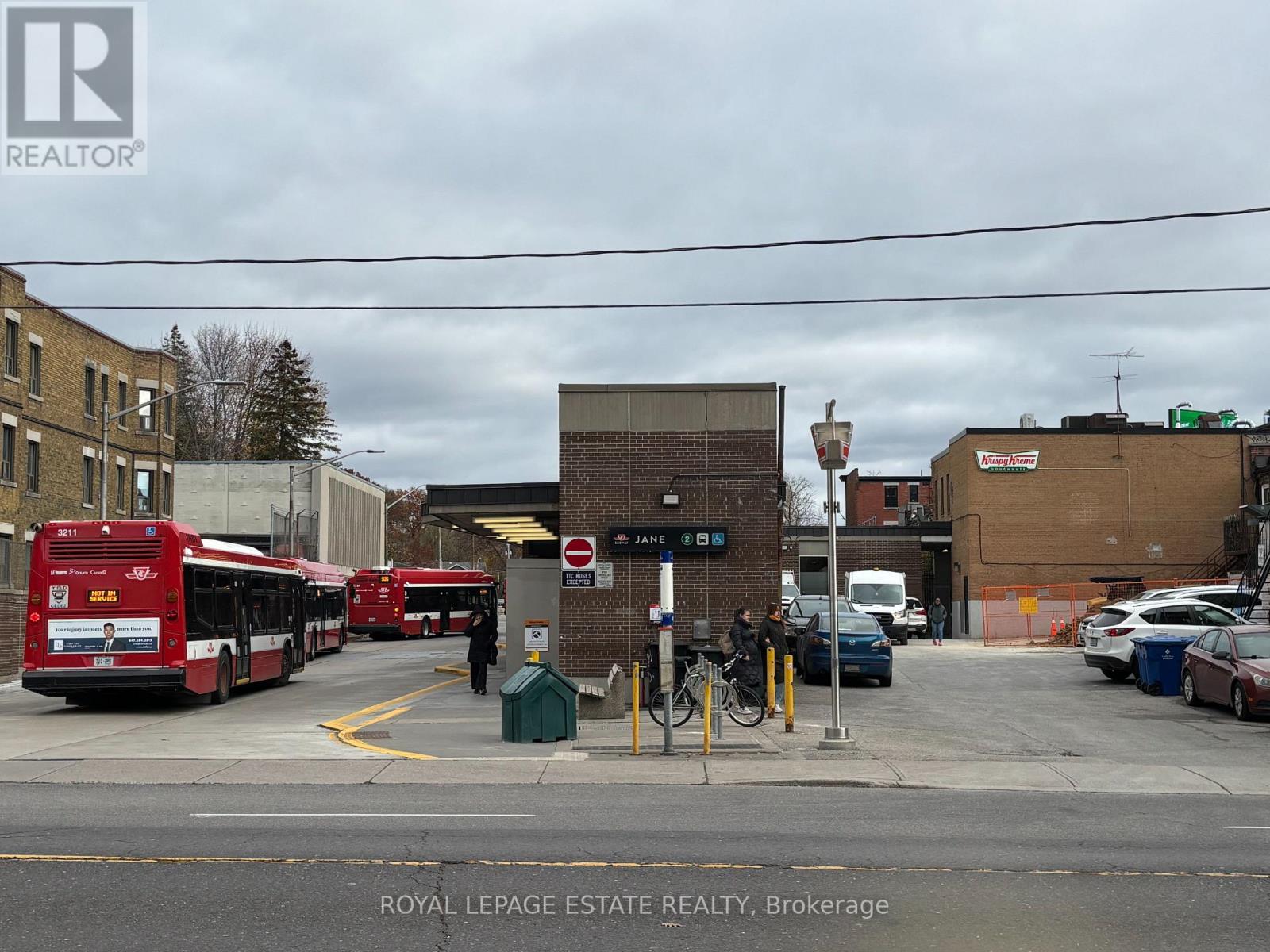 A - 12 Jane Street, Toronto (Lambton Baby Point), Ontario  M6S 3Y2 - Photo 10 - W12593998