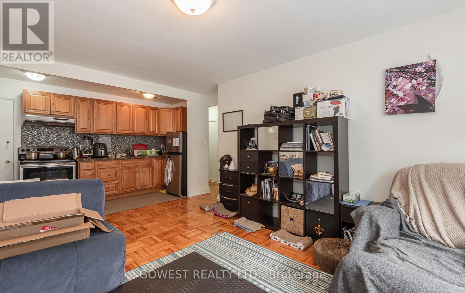 107 - 205 Keele Street, Toronto, Ontario  M6P 2K1 - Photo 7 - W12594000