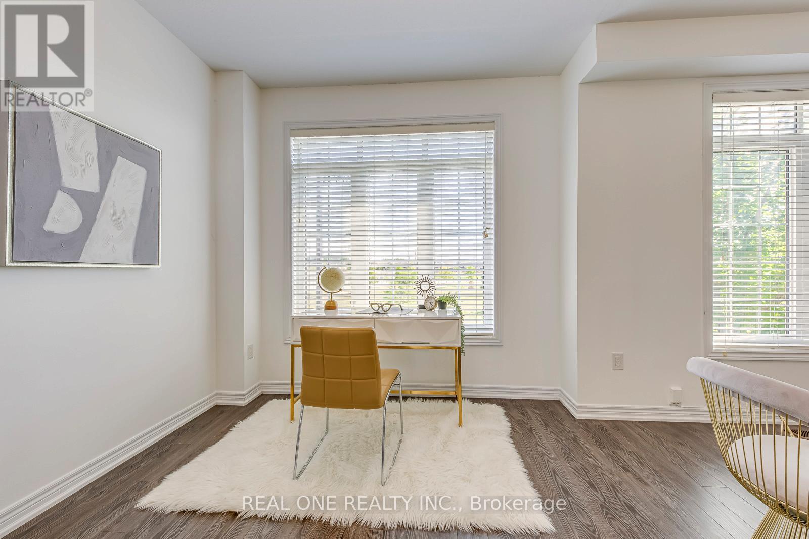 3116 Postridge Drive, Oakville, Ontario L6H 0P9 - Photo 29 - W12594002