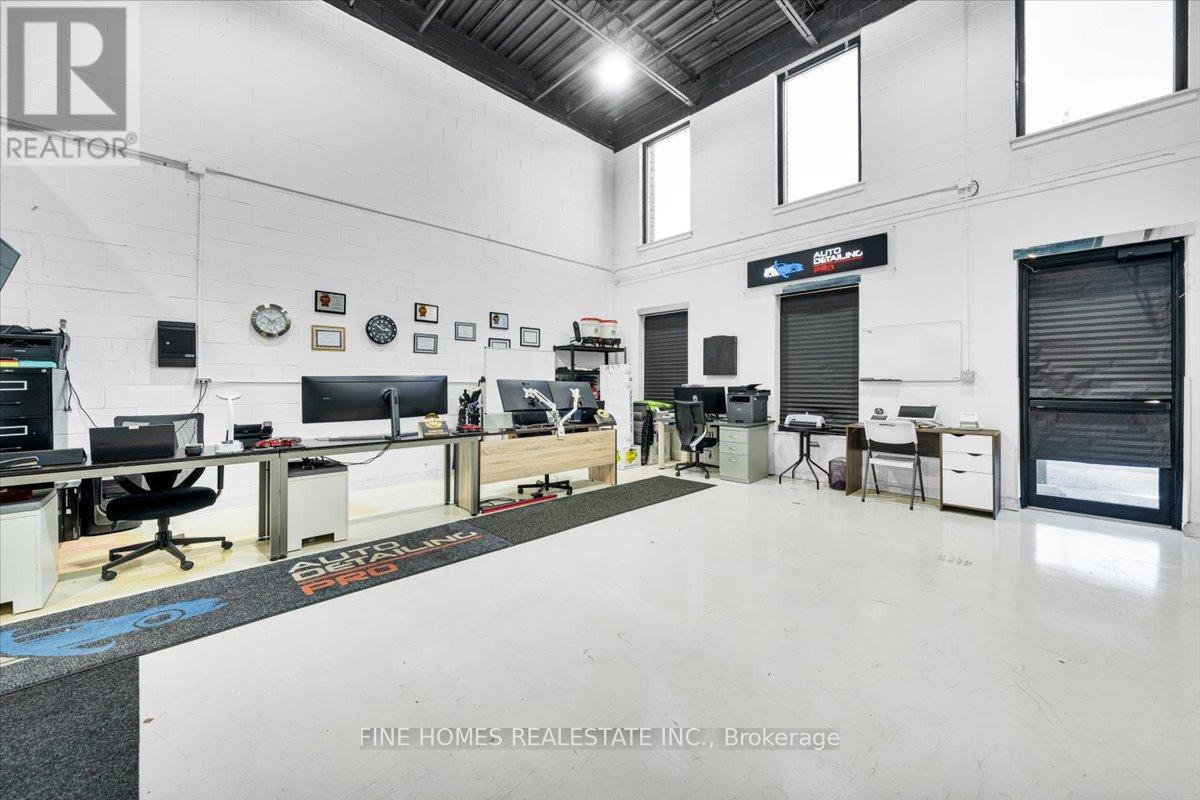 5 - 5235 5235 Steeles Avenue W, Toronto (Humber Summit), Ontario  M9L 2W2 - Photo 11 - W12594050