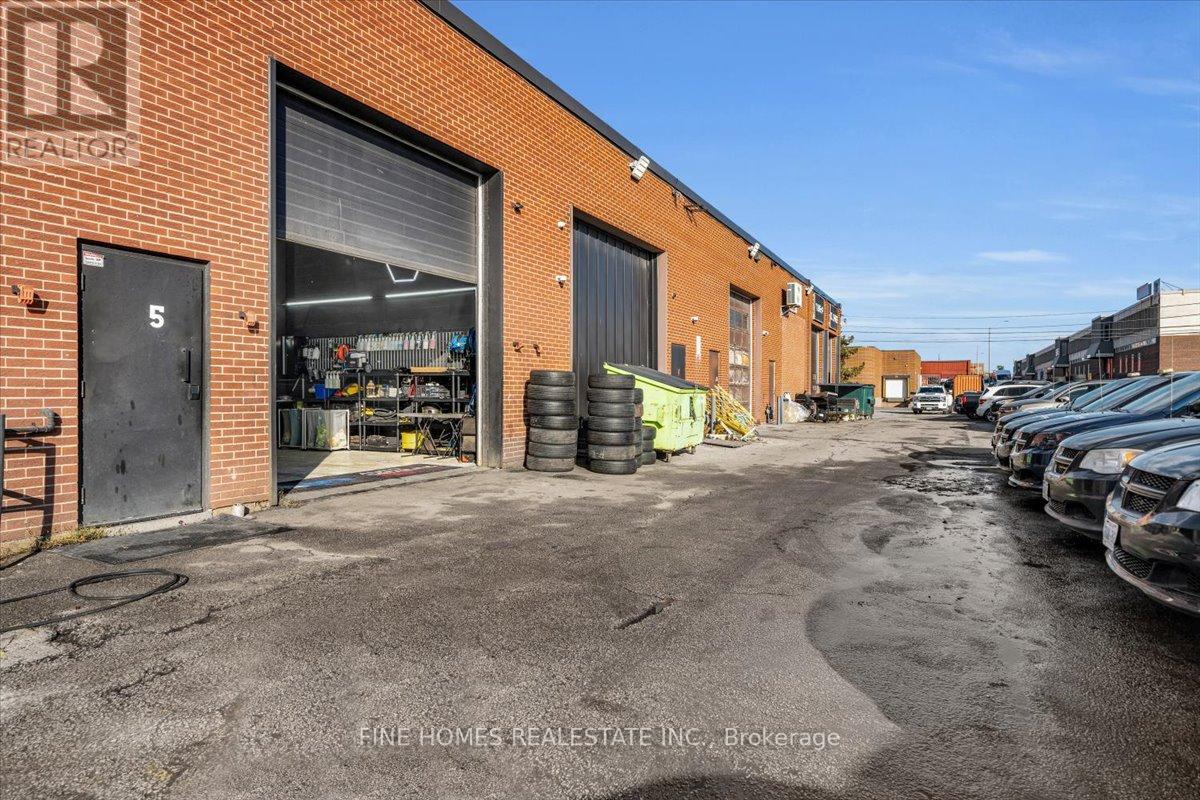 5 - 5235 5235 Steeles Avenue W, Toronto (Humber Summit), Ontario  M9L 2W2 - Photo 19 - W12594050