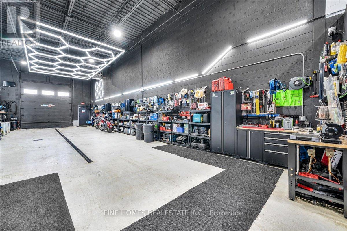 5 - 5235 5235 Steeles Avenue W, Toronto (Humber Summit), Ontario  M9L 2W2 - Photo 9 - W12594050