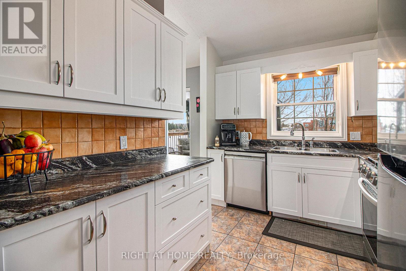 55 Isabelle Road, Casselman, Ontario  K0A 1M0 - Photo 12 - X12594138