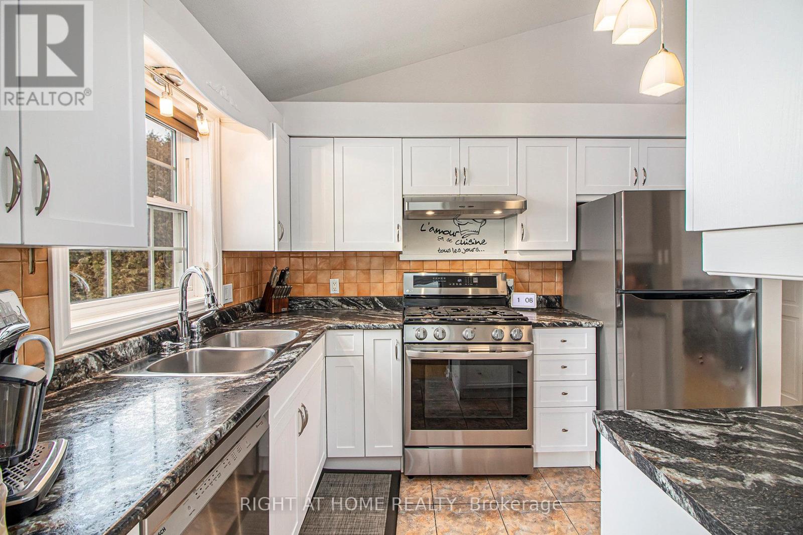 55 Isabelle Road, Casselman, Ontario  K0A 1M0 - Photo 13 - X12594138