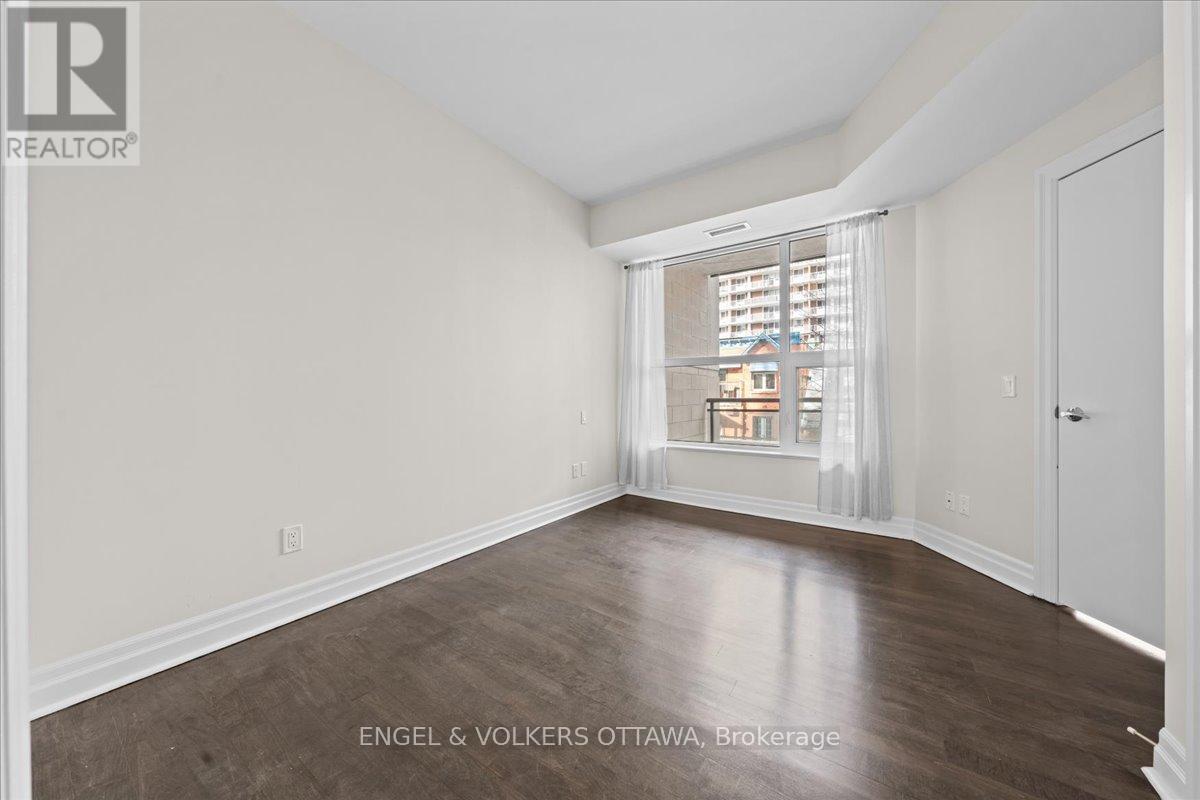 207 - 235 Kent Street, Ottawa, Ontario  K2P 1Z9 - Photo 13 - X12594146