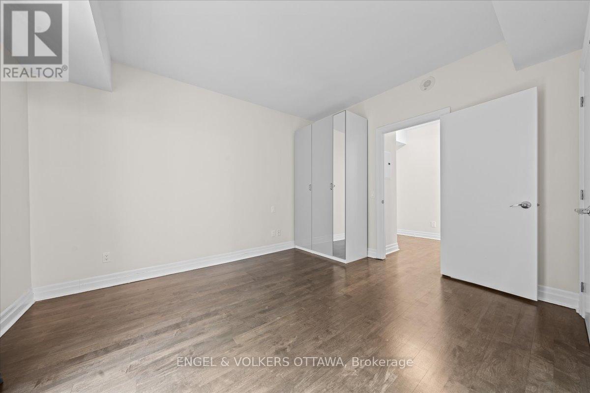 207 - 235 Kent Street, Ottawa, Ontario  K2P 1Z9 - Photo 16 - X12594146