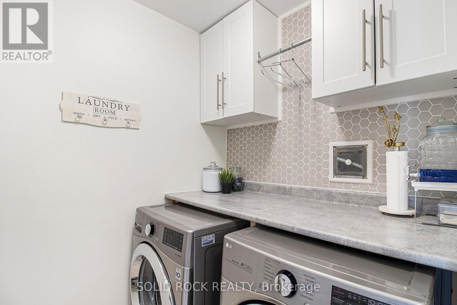 525 Cope Drive, Ottawa, Ontario K2V 0N9 - Photo 21 - X12594196