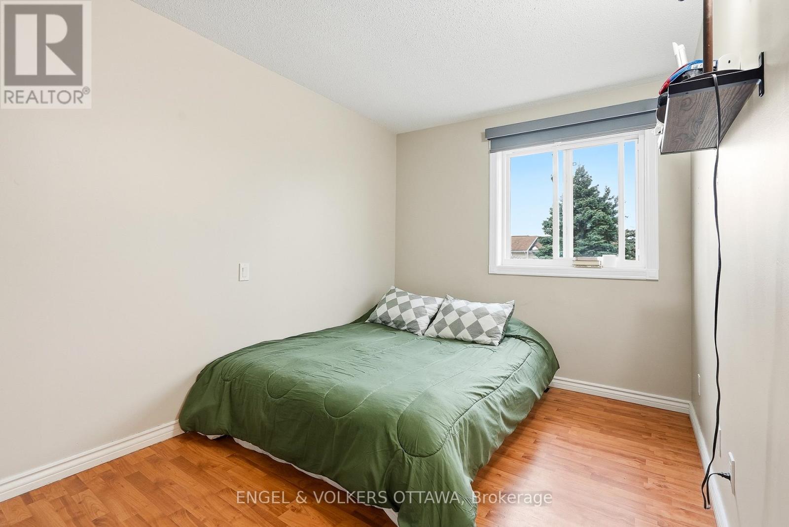 20 - 80 Mcdermot Court, Ottawa, Ontario  K2L 3V1 - Photo 12 - X12594204