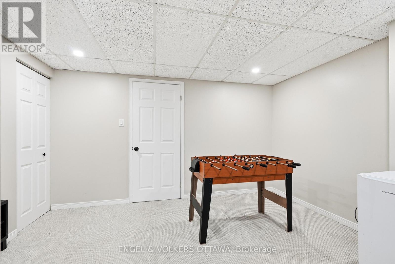 20 - 80 Mcdermot Court, Ottawa, Ontario  K2L 3V1 - Photo 17 - X12594204