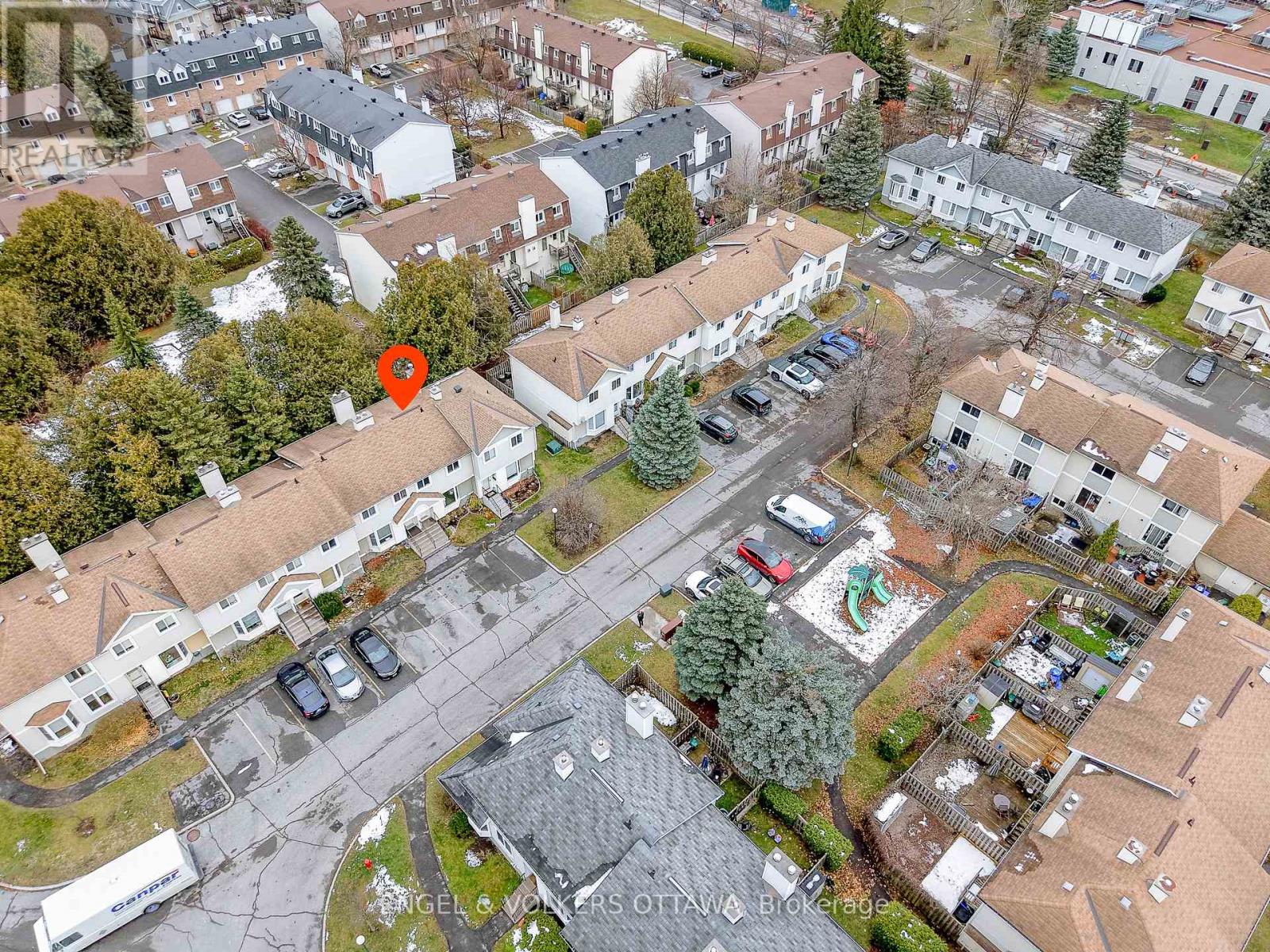 20 - 80 Mcdermot Court, Ottawa, Ontario  K2L 3V1 - Photo 22 - X12594204