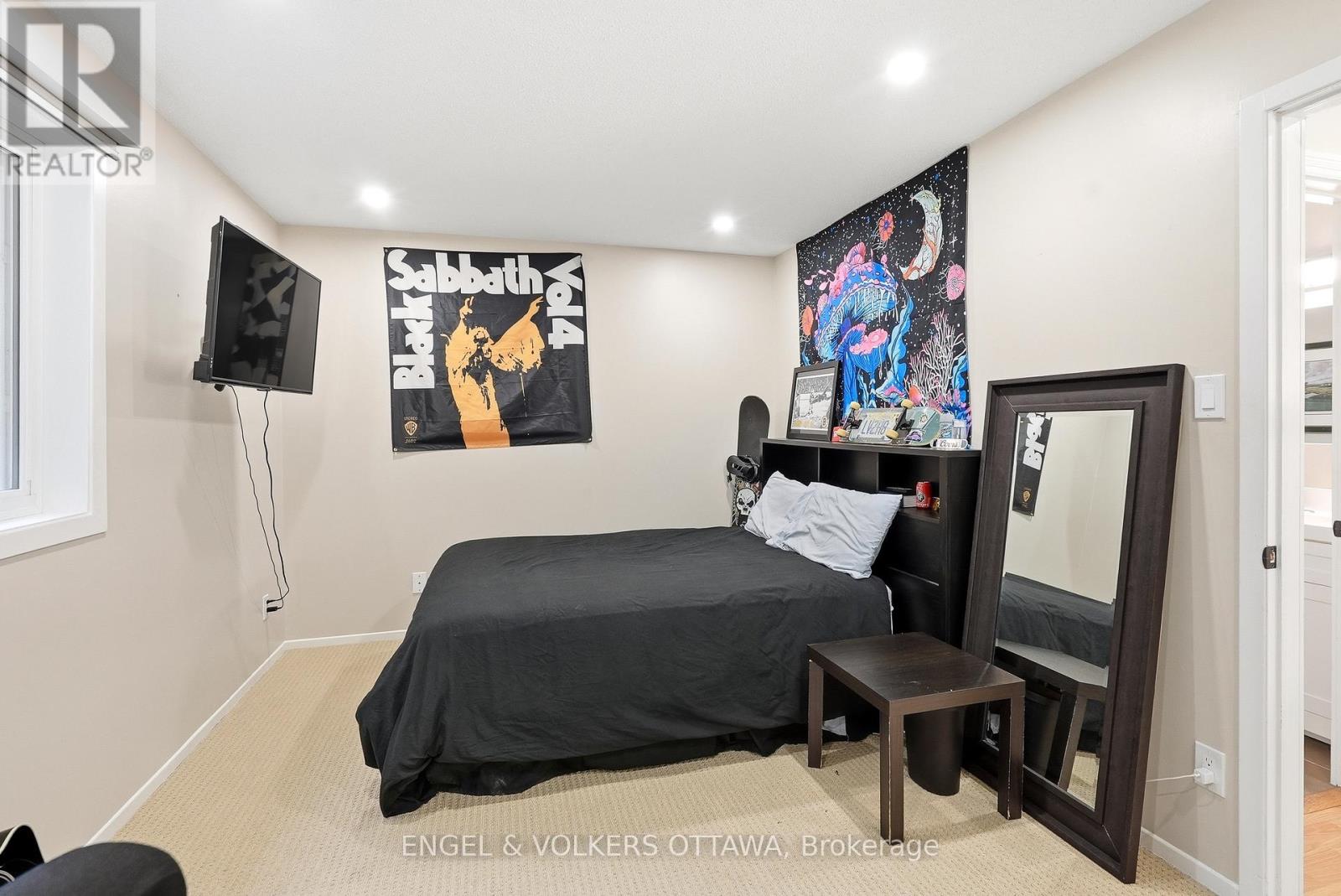 20 - 80 Mcdermot Court, Ottawa, Ontario  K2L 3V1 - Photo 9 - X12594204