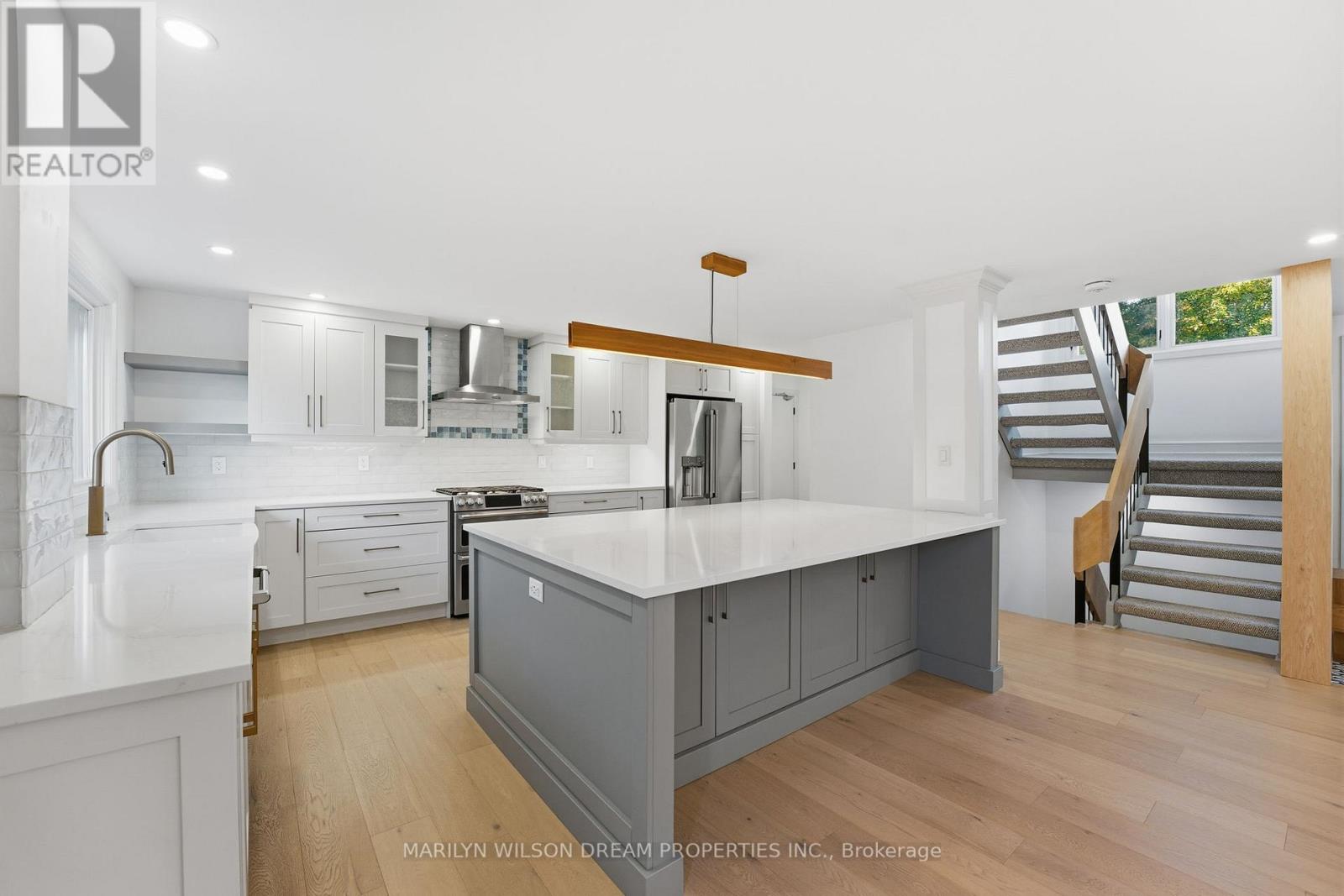 33 Commanche Drive, Ottawa, Ontario  K2E 6E8 - Photo 14 - X12594280