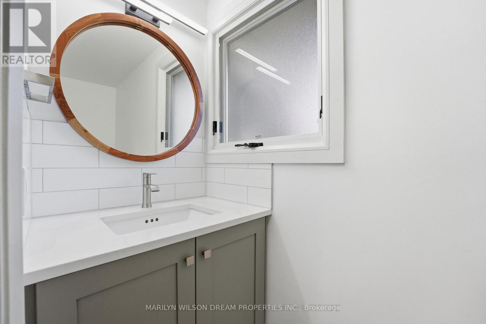 33 Commanche Drive, Ottawa, Ontario  K2E 6E8 - Photo 21 - X12594280