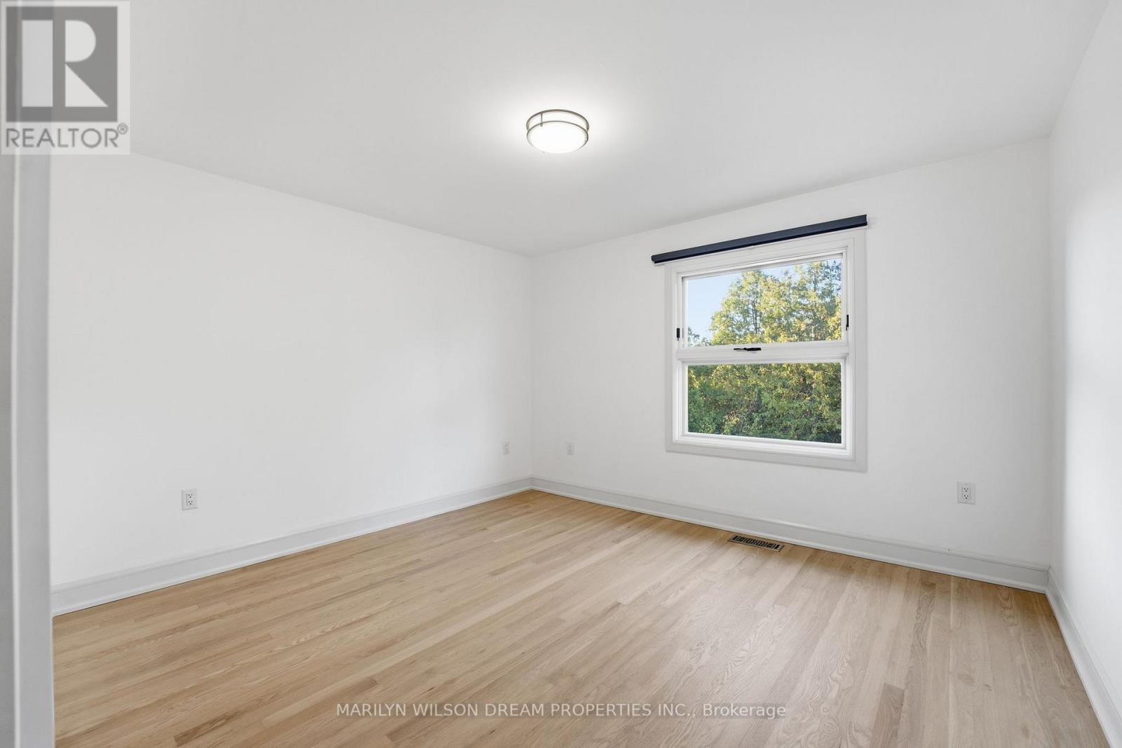 33 Commanche Drive, Ottawa, Ontario  K2E 6E8 - Photo 27 - X12594280