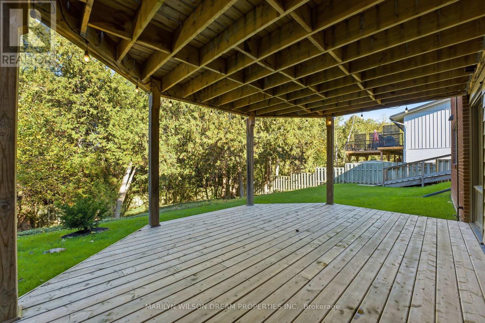 33 Commanche Drive, Ottawa, Ontario  K2E 6E8 - Photo 35 - X12594280