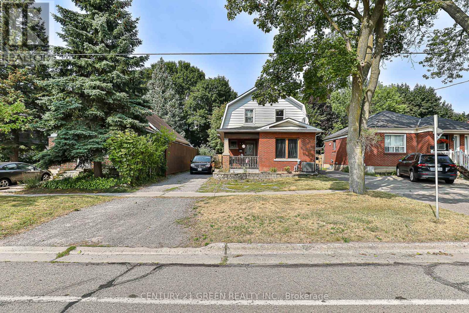 58 GIBBONS STREET, Oshawa, Ontario